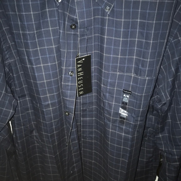 Van Heusen no iron button down shirt - Picture 2 of 3